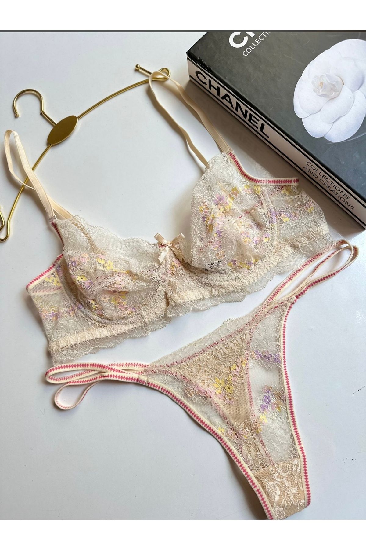 Lingerie Pinterest Model Papatya Dantel Sütyen Takımı