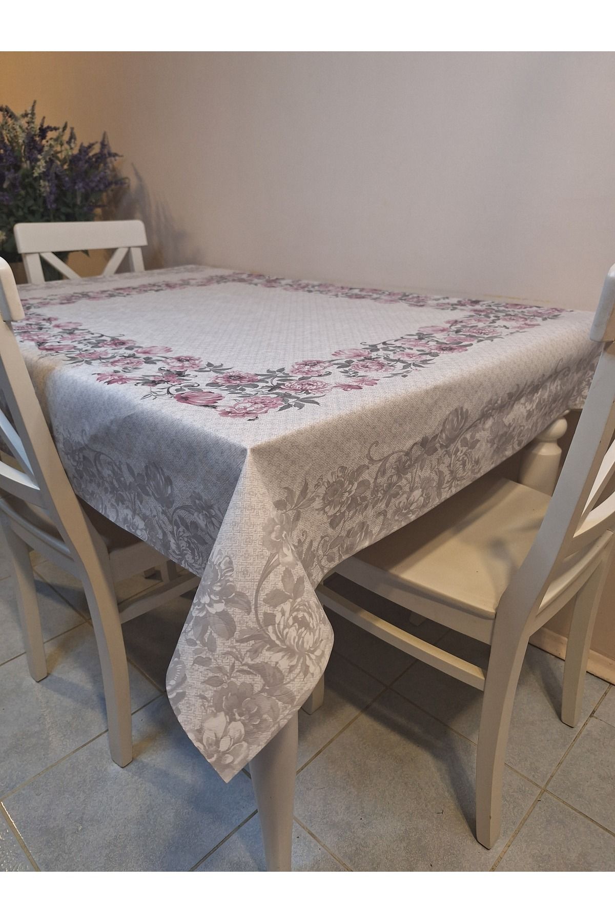 Başak Ev Tekstili DORA PANO Elyaf Tabanlı Pvc Muşamba - Desenli Silinebilir 115 X 140 Hazır Masa Örtüsü