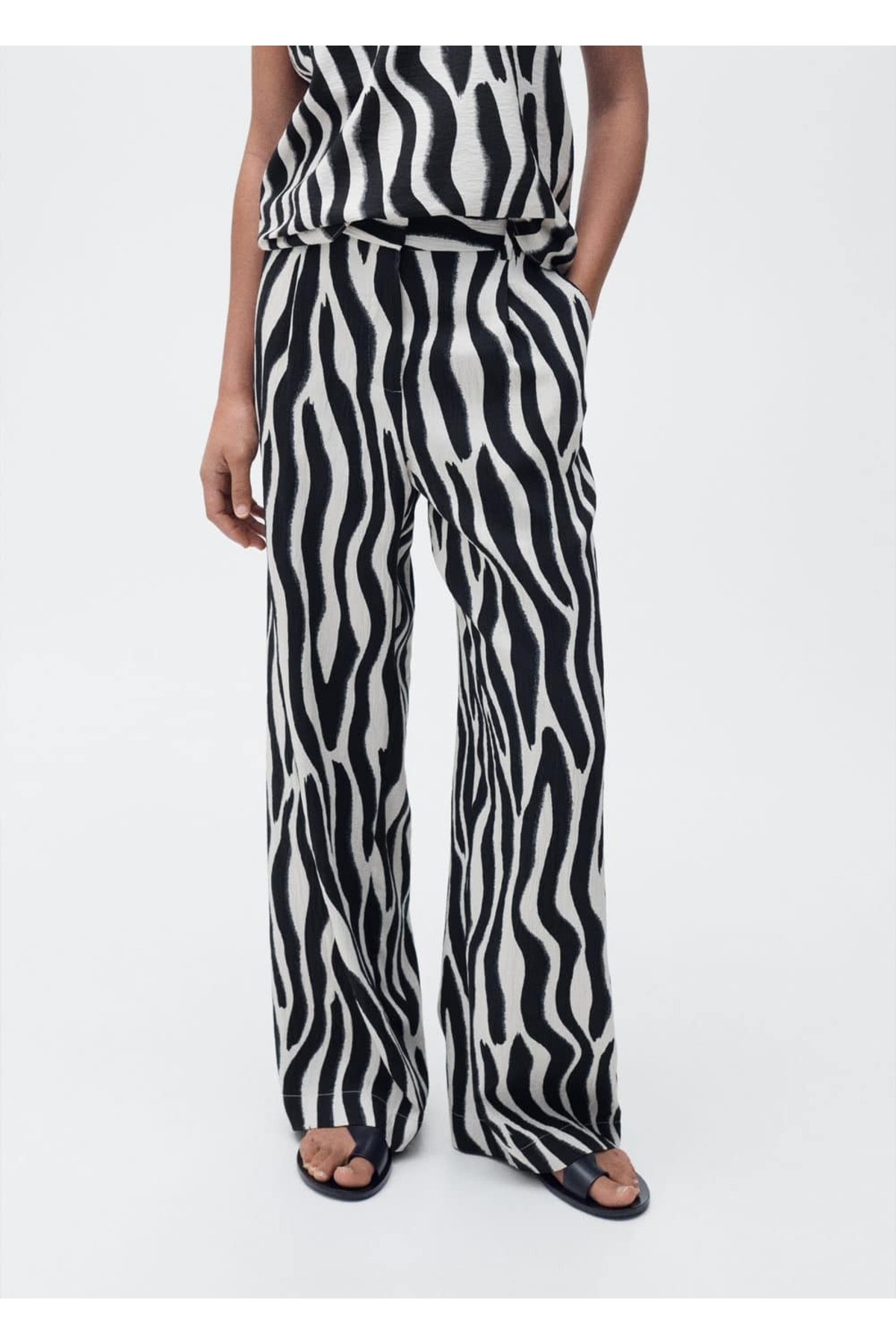 Zebra desenli düz kesim pantolon