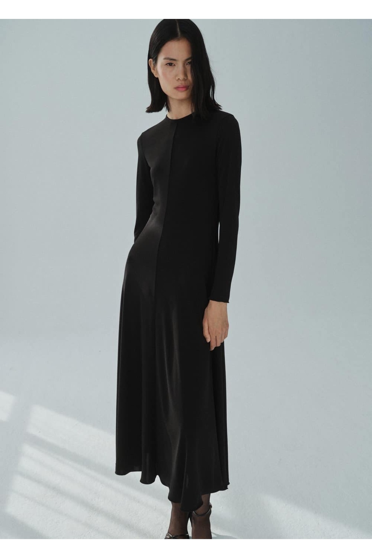 Uzun evaze triko elbise