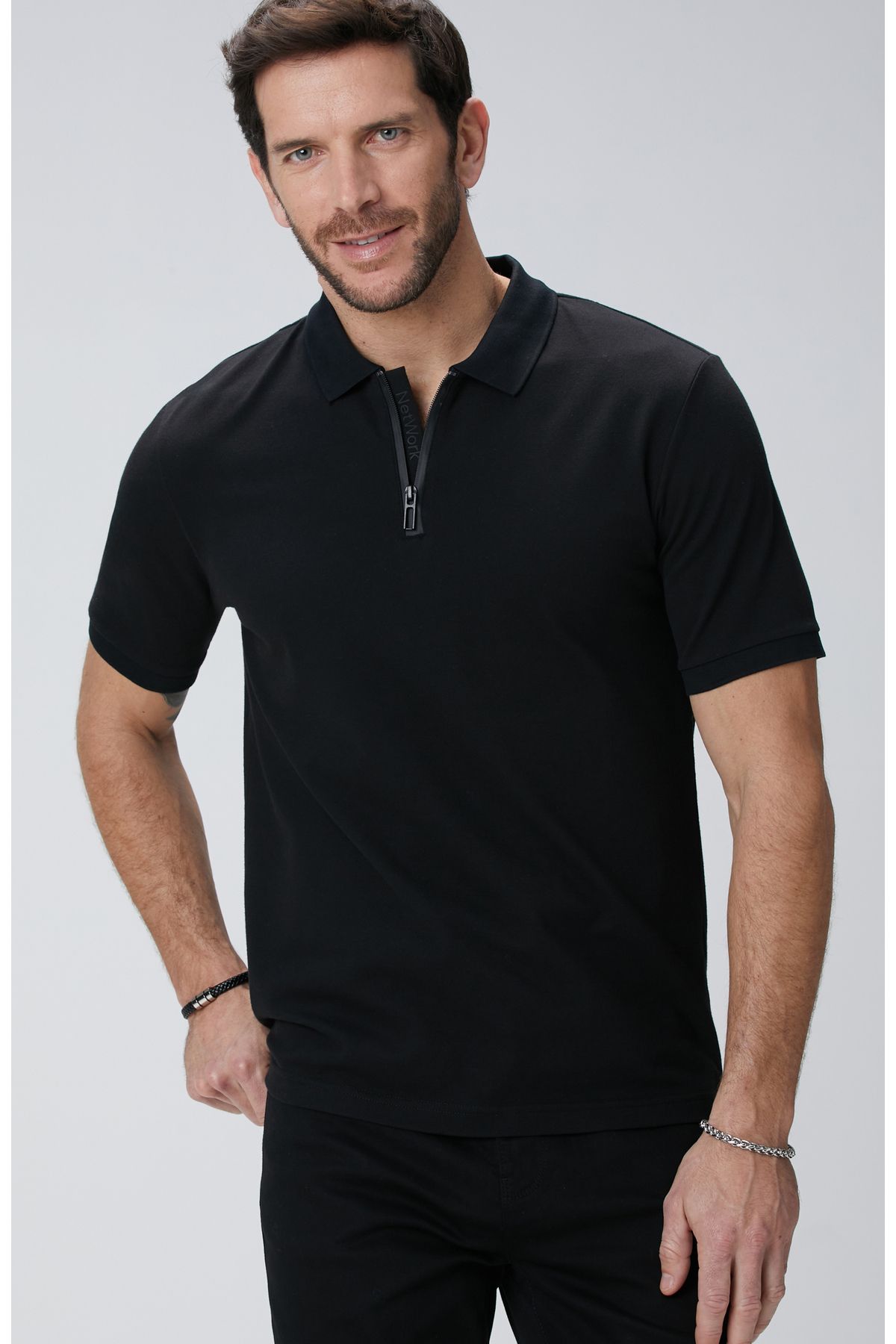 Network Siyah T-shirt