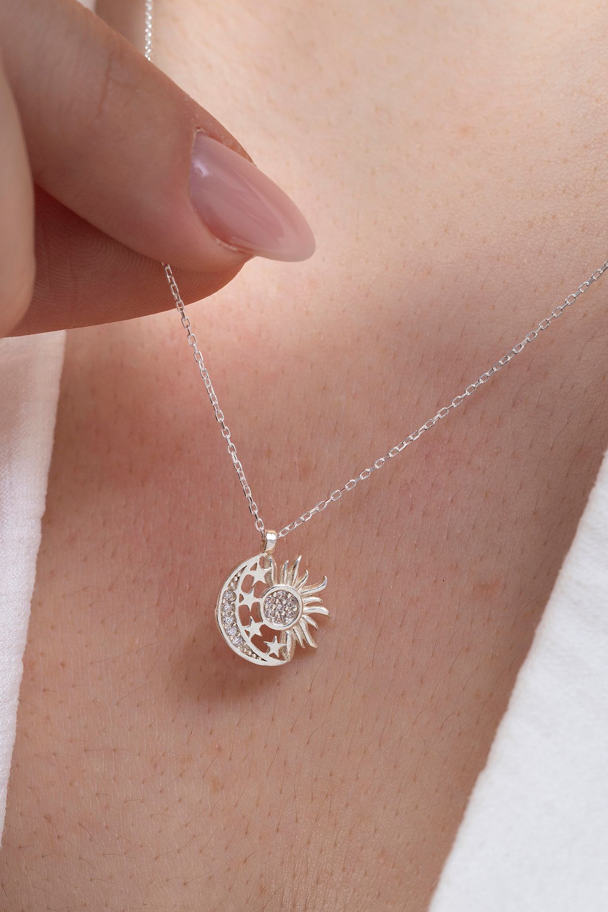 Elika Silver 925 Ayar Gümüş Ay Güneş Kolye / Gece ve Gündüzün Buluşması