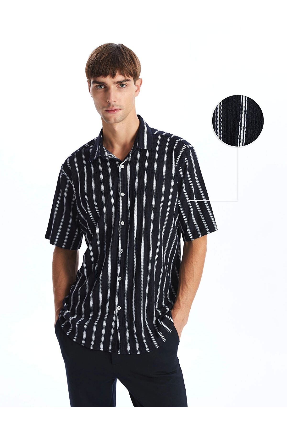 LC Waikiki LCW Vision Lacivert Regular Fit Kısa Kollu Çizgili Erkek Gömlek
