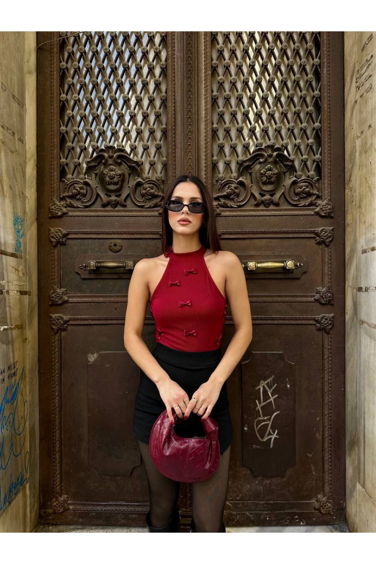 EMA VİBE KURDELA DETAY CROP