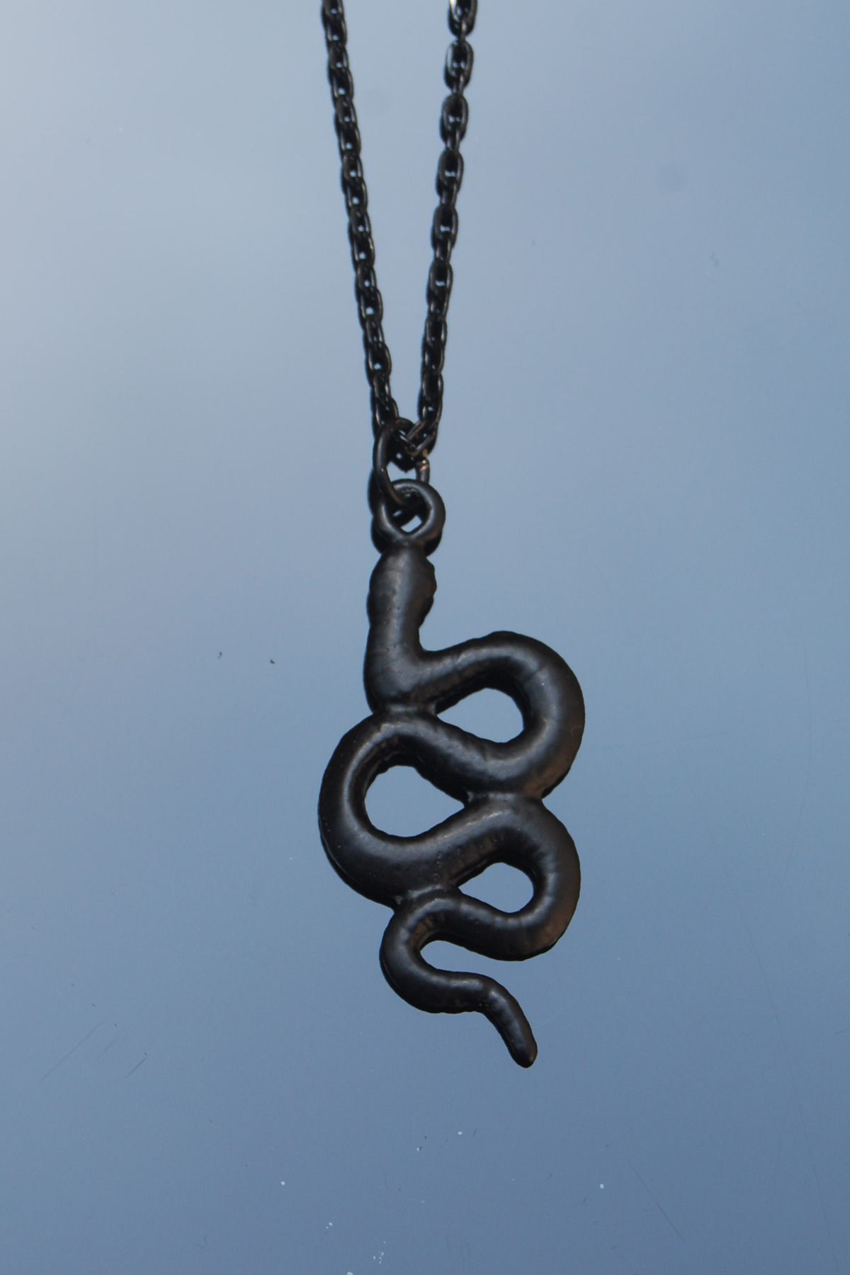 Rua Jewelry Sarmal Yılan Figür Kolye - Siyah Renk Klasik Zincirli