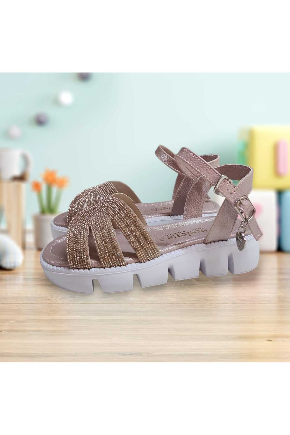 MİNİCEK Kız çocuk taşlı sandalet