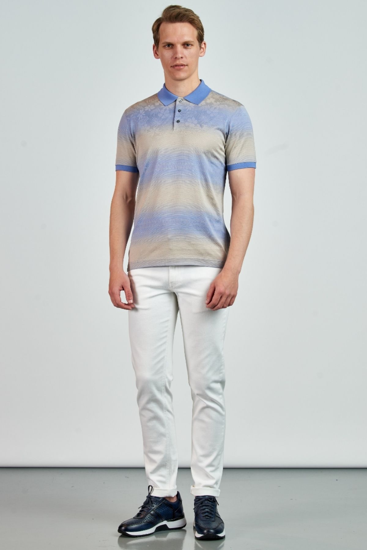 Giovane Gentile T-Shirt