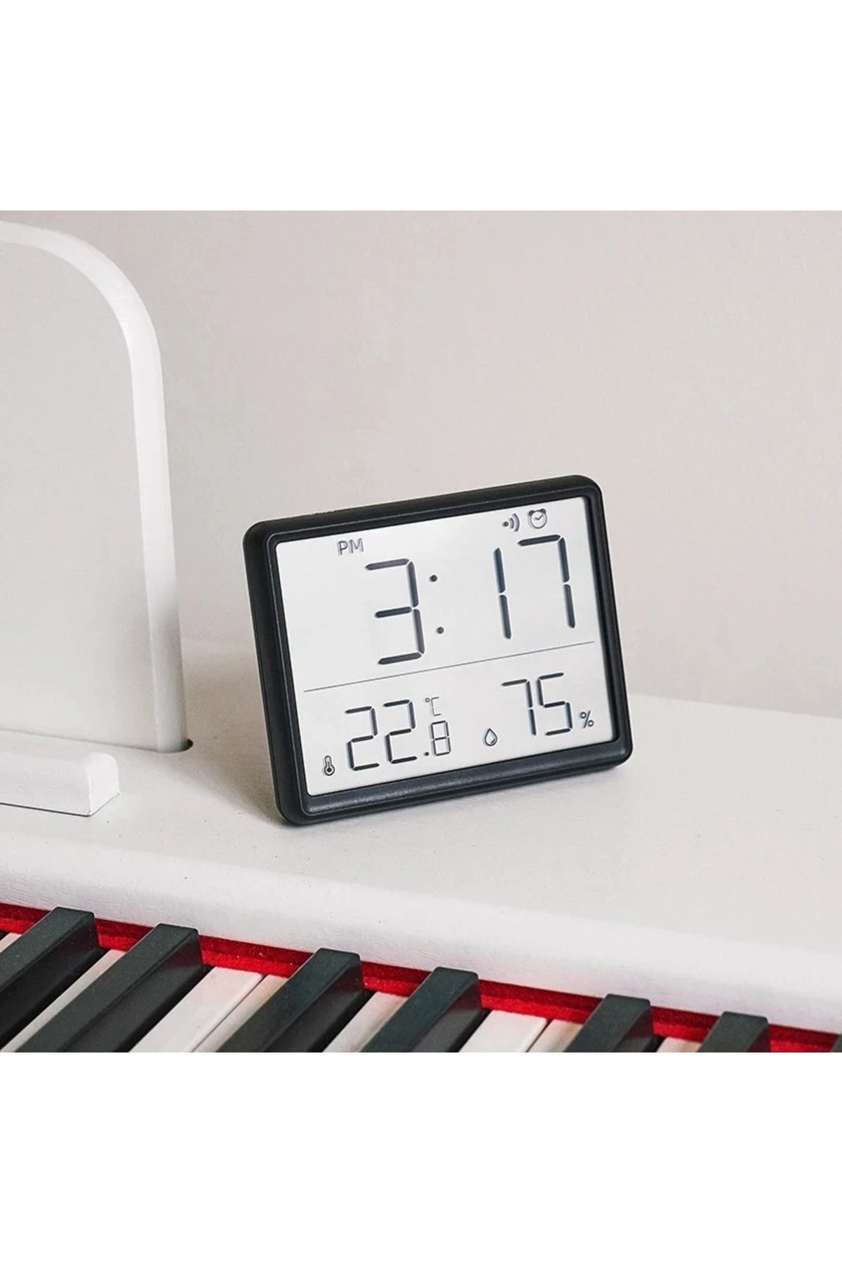 HPYTECH Mıknatıslı Dijital Mini Saat LCD Ekran, Sıcaklık ve Nem Göstergeli, Alarmlı