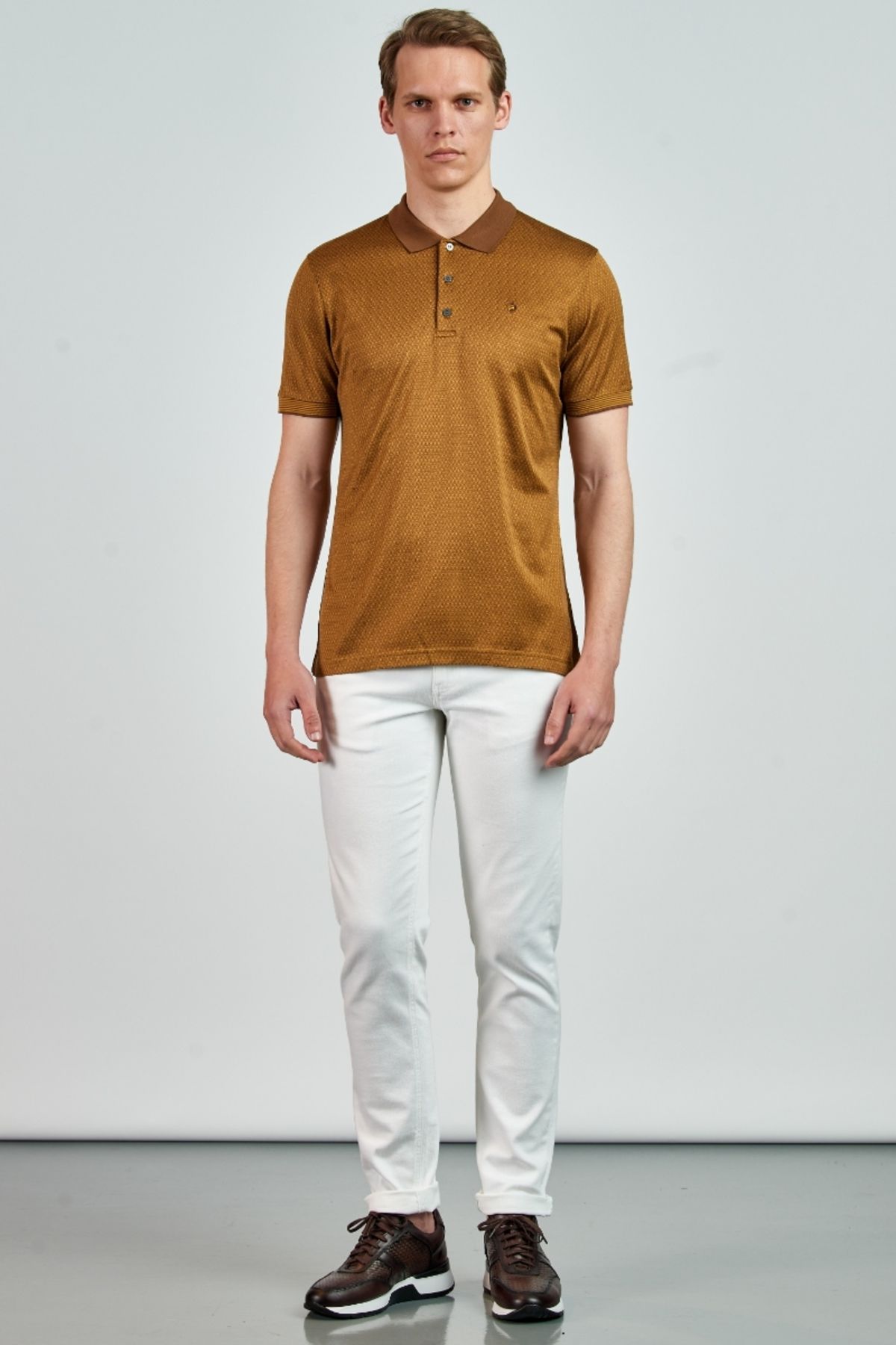 Giovane Gentile T-Shirt