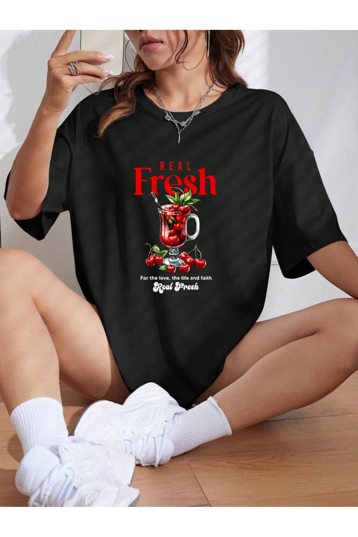 SUNFREE POPÜLER TREND BASKILI SİYAH BOL KALIP KADIN T-SHIRT