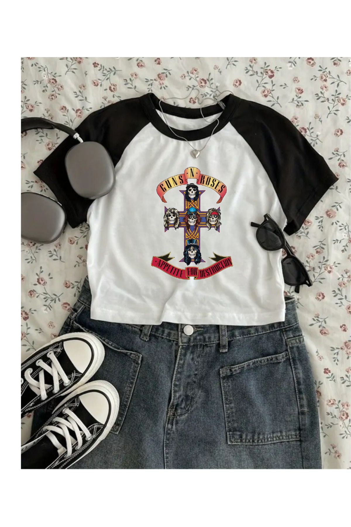 Touz Moda Guns N' Roses Reglan Crop