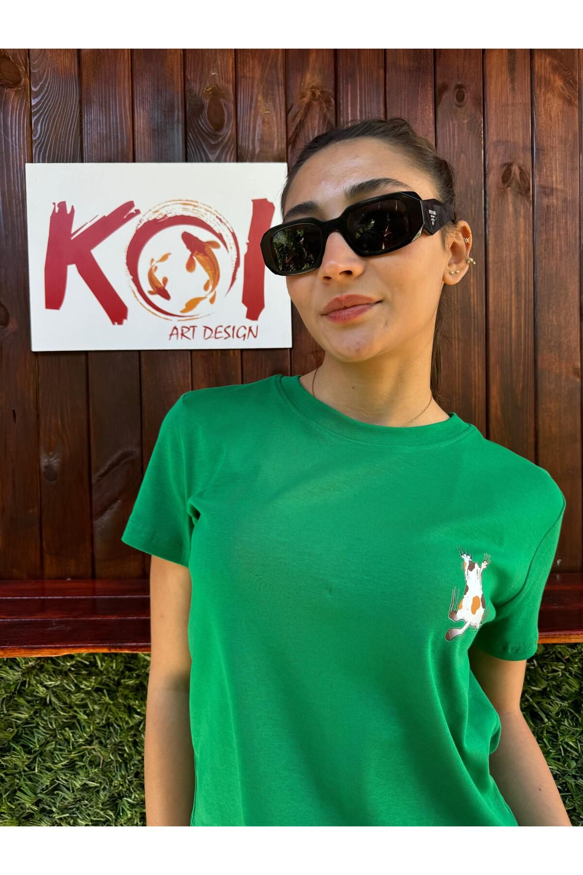Butik cat love / Kadın yeşil Renk T-Shirt