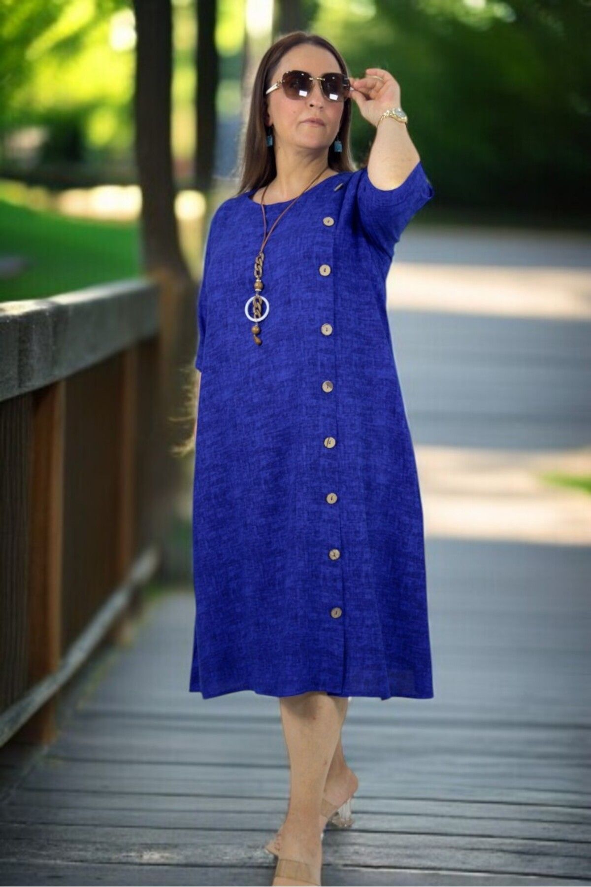 yagmurberen-Side Boydan Wood Button Detail Brieve Sleeve with Pocket Intermediate Length Plus Size Cotton Viscose Dress 3