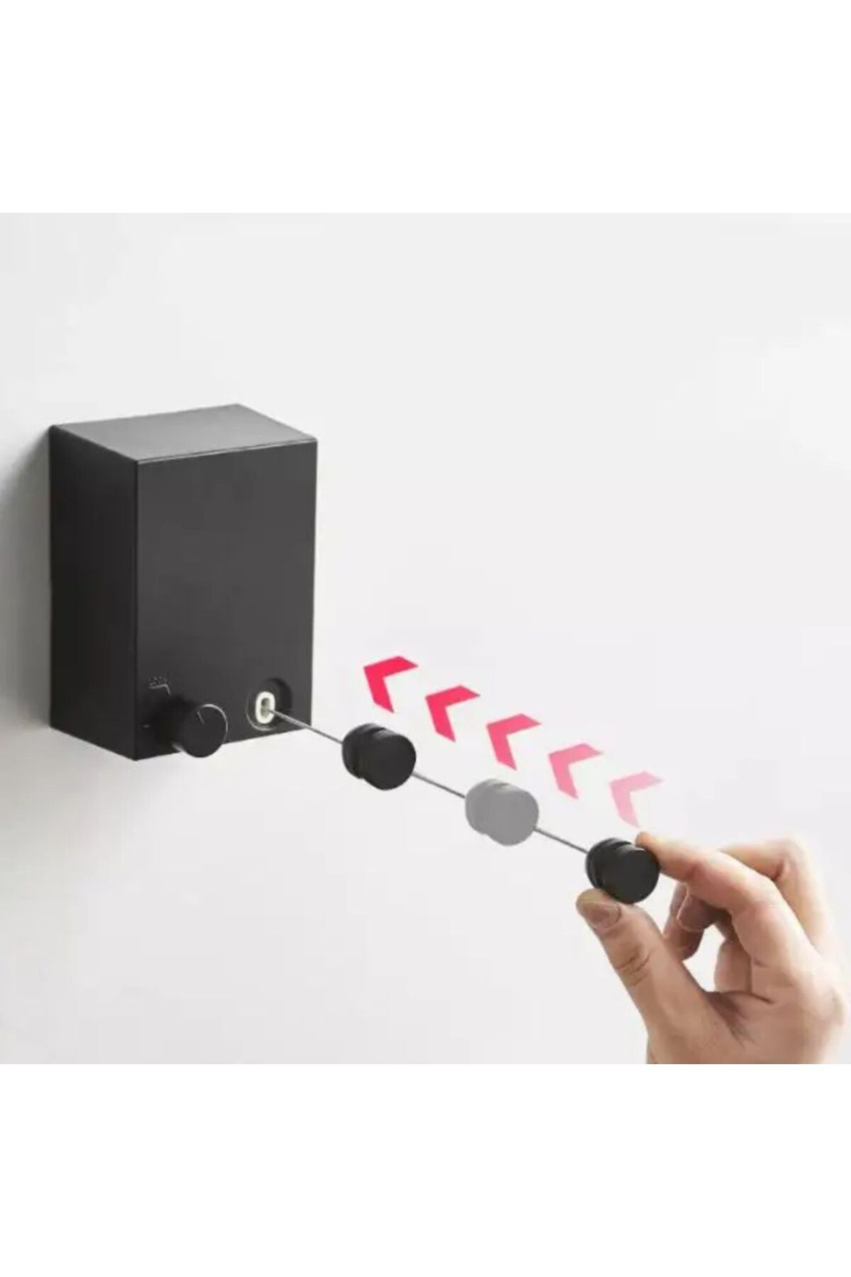 حبل نشر غسيل قابل للسحب لون اسود