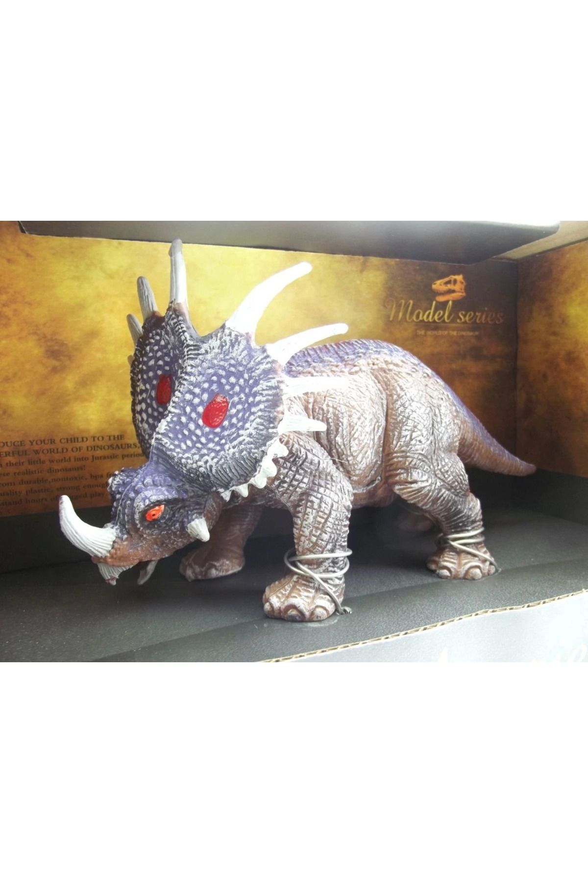 Emperium Kutulu Model Dinozor Triceratops