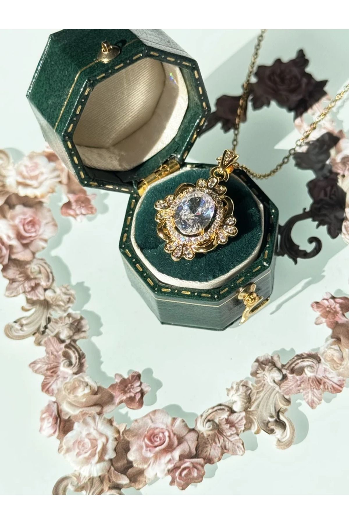 Harlofia Jewelry Çelik Vintage Baget Taşlı Lady Diana Kolye