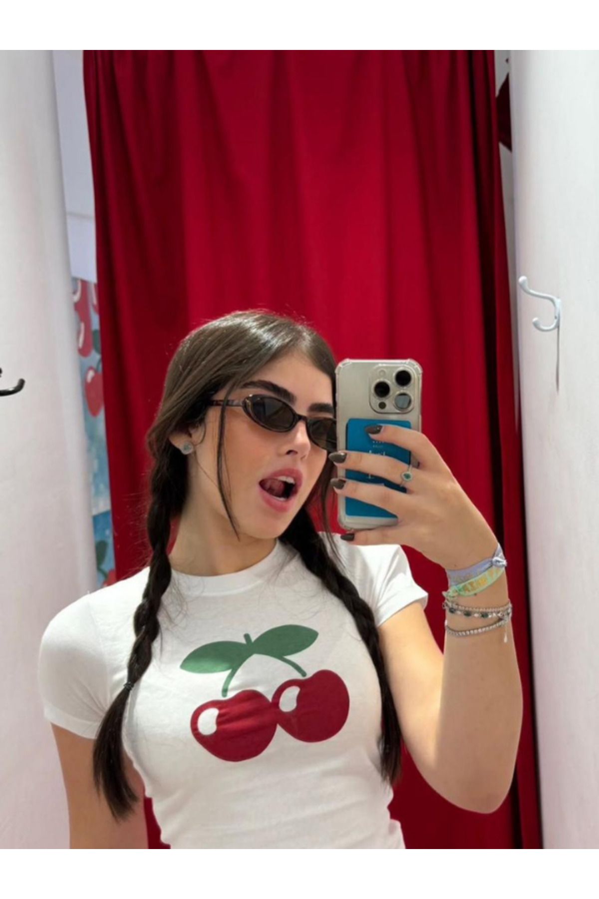 DEEFWEAR DREICH CHERRY BASKILI BEYAZ CROP