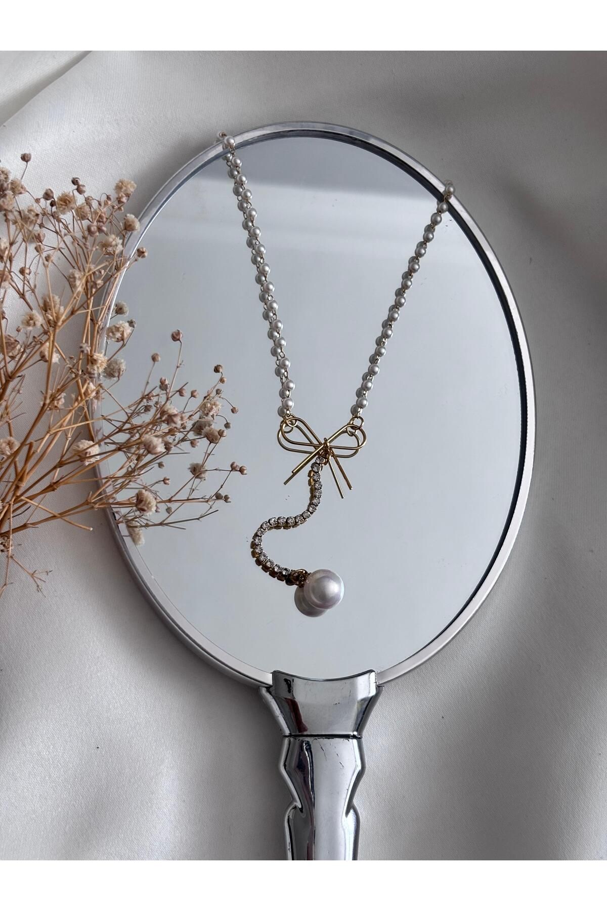 Bellamy Jewelry Fiyonklu İnci Zincirli Kolye