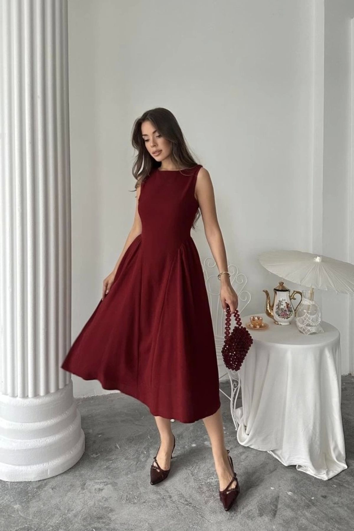 Butik Bordo Yanları Büzgülü Midi Boy Keten Elbise