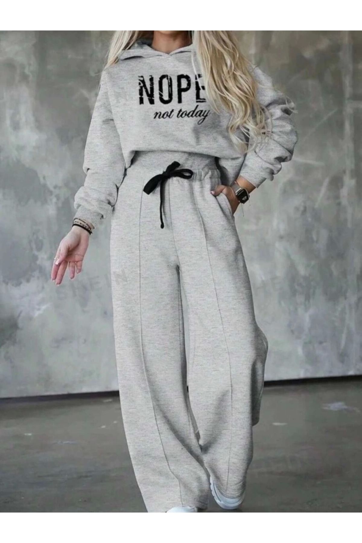 MODA Kadın Uzun Kollu Nope Baskılı Beli Ribanalı Ikili Takım