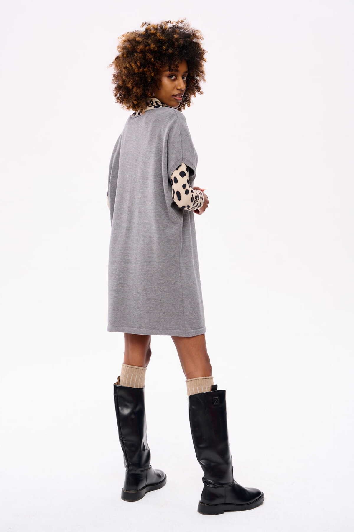 Blue Shadow-Ladies' Sweater Tunic Syri Graphite 2