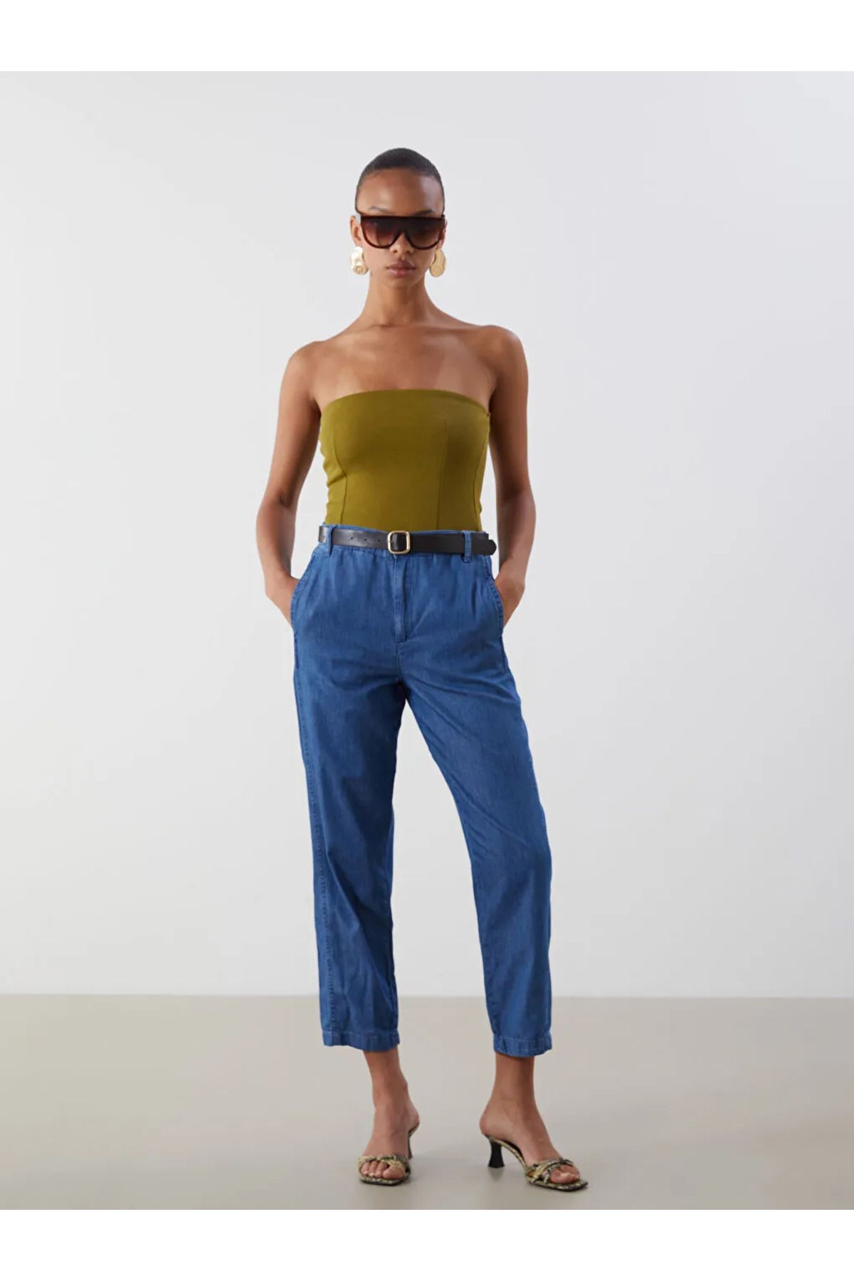 LC Waikiki LCWAIKIKI Classic Mavi Beli Lastikli Slouchy Fit Kadın Jean Pantolon