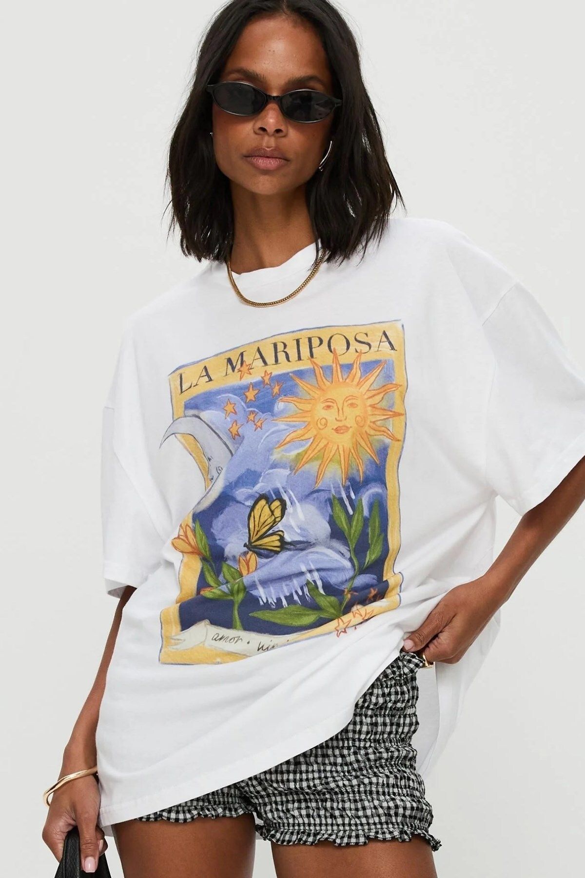 GIA - ART La Mariposa Temalı Sanatsal Oversize Beyaz Kadın Tişört