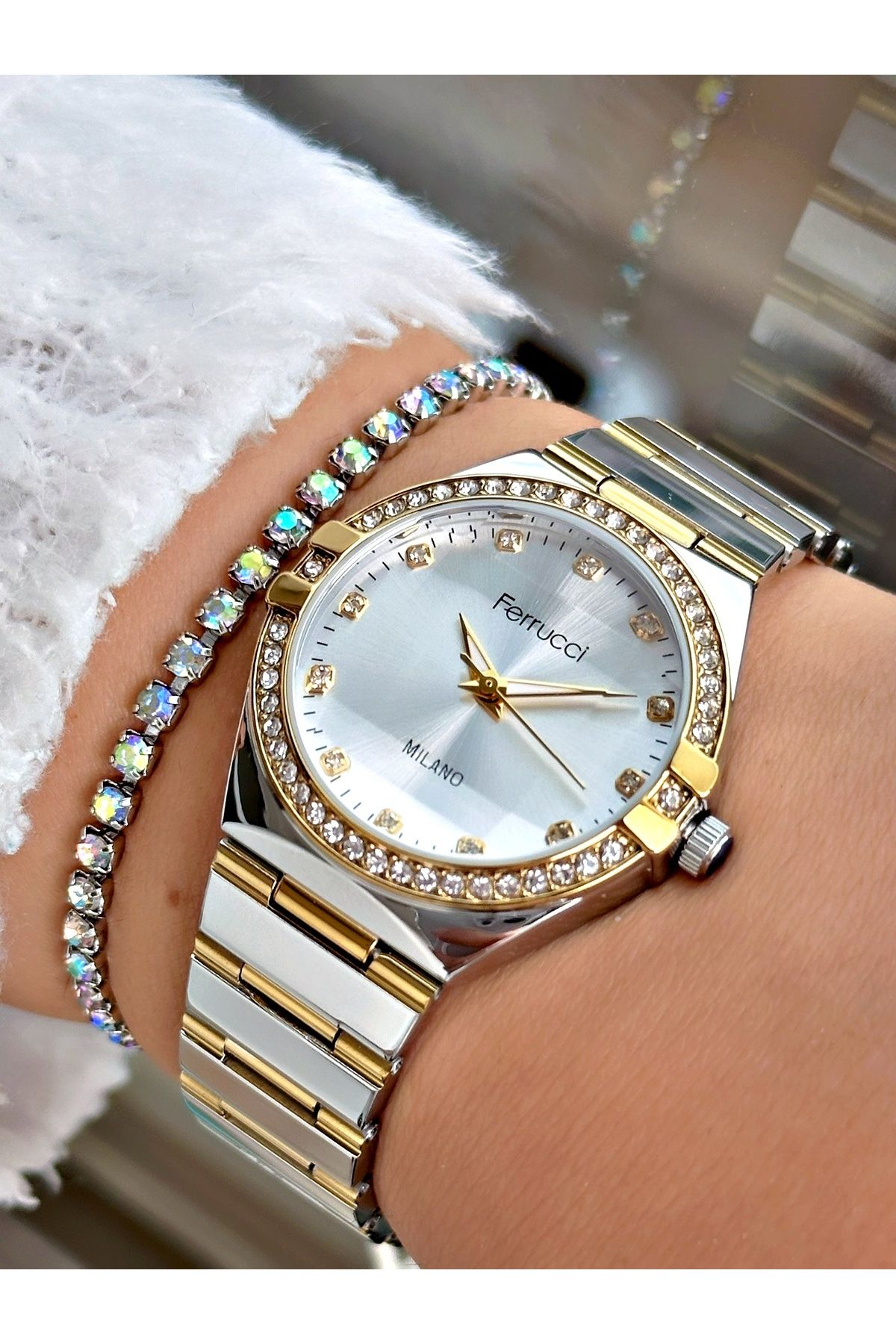 Ferrucci Gold Silver Çift Renk Kesme Cam Taşlı Model Kadın Kol Saati + BİLEKLİK