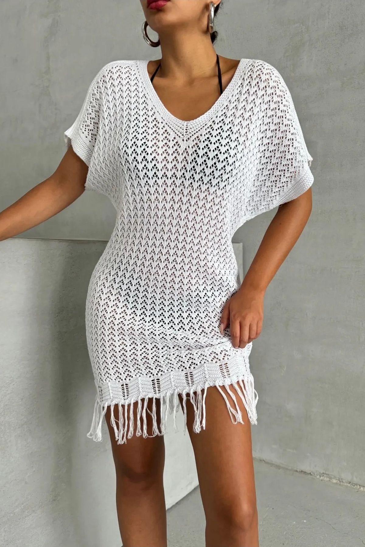 AQE FASHION Kadın File Örgü Mini Plaj Elbisesi Püsküllü Bikini Üstü Beyaz Tunik