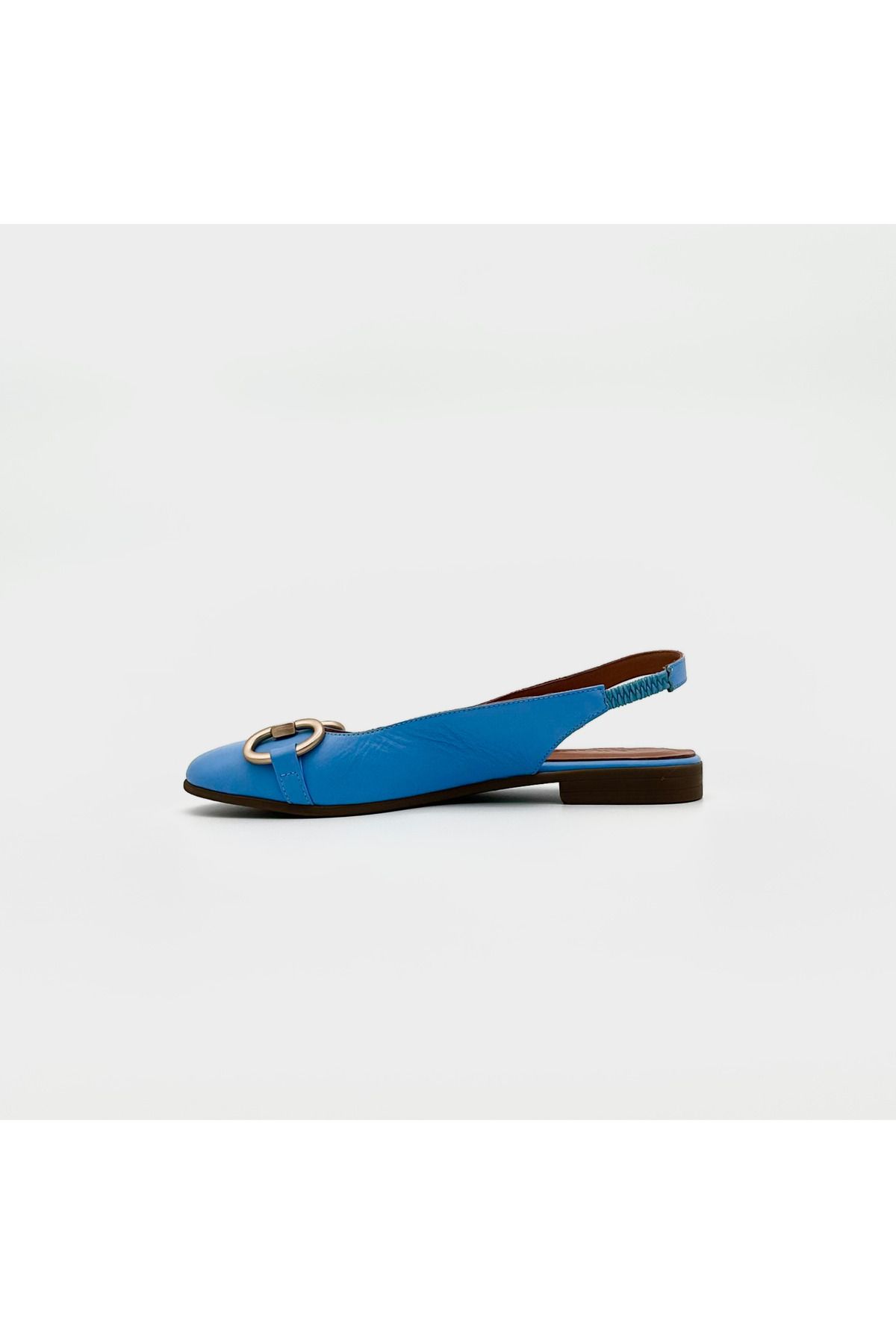 بابیت زنانه BABET SLINGBACK چرمی آبی طراحی شیک با لوازم جانبی طلا Folle