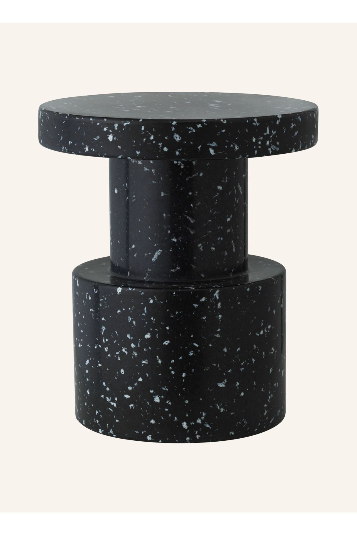 NORMANN COPENHAGEN 42 cm Yuvarlak Yan Sehpa Geri Dönüştürülmüş Malzeme Hocker Tasarım