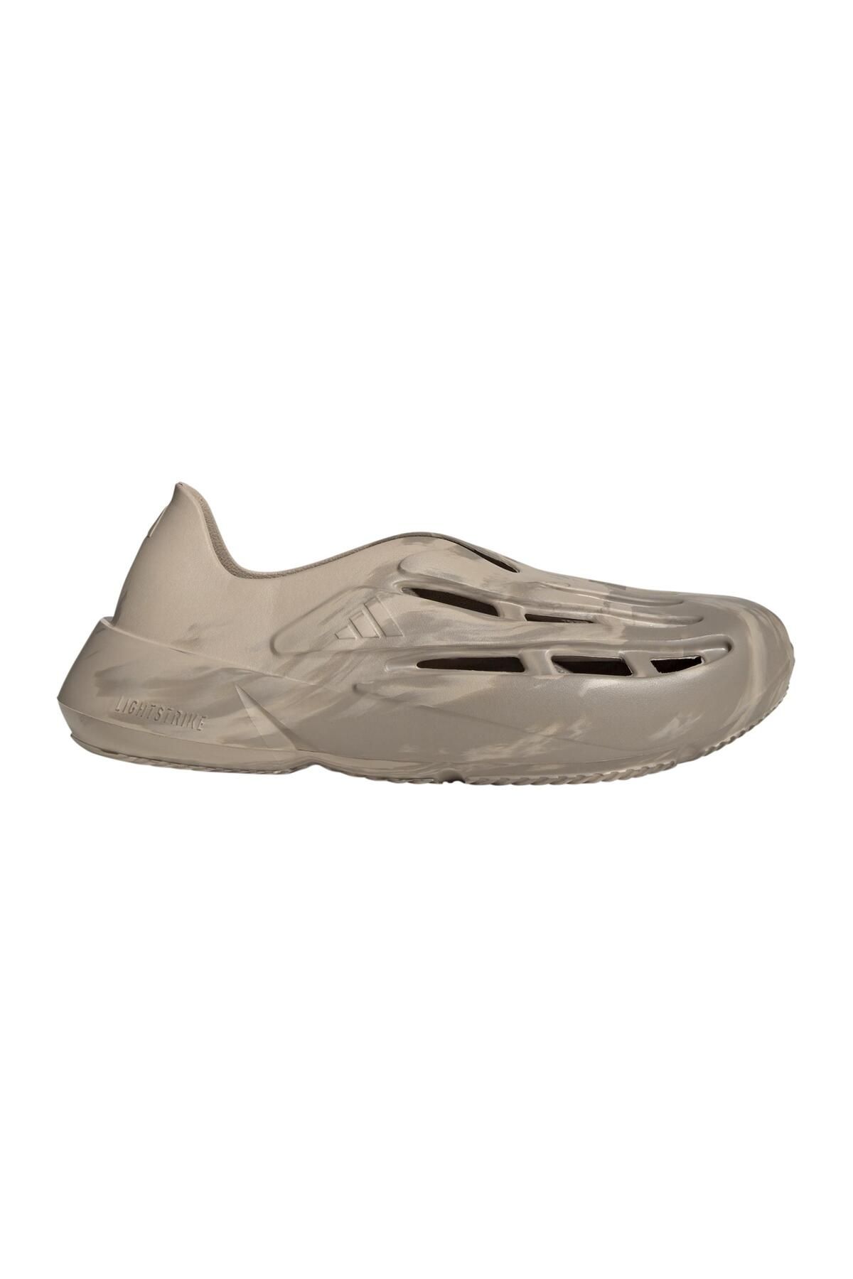 adidas JI2277-E adidas Lıghtblaze Moc Erkek Sandalet S&uuml;tl&uuml; Kahve