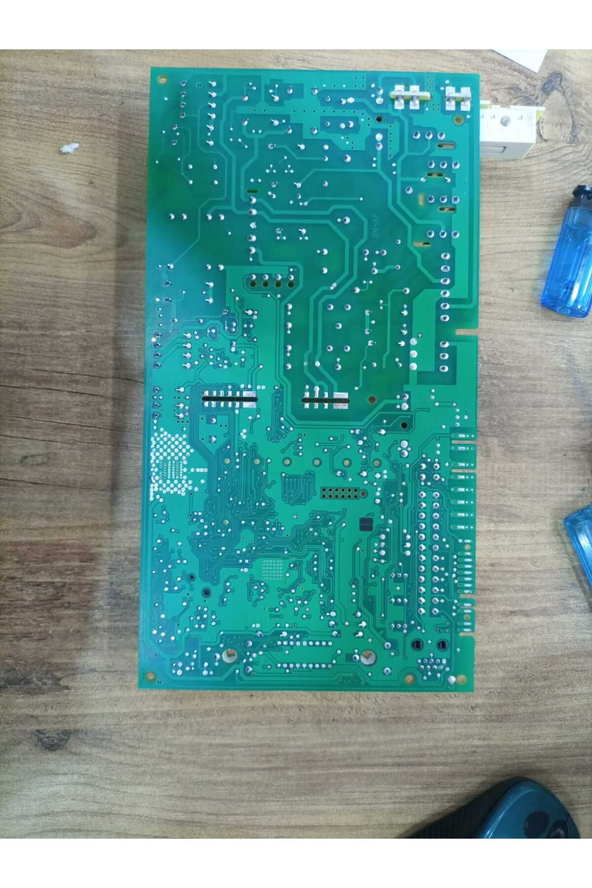 Vaillant vuw elektronik kombi kart (Ledli)