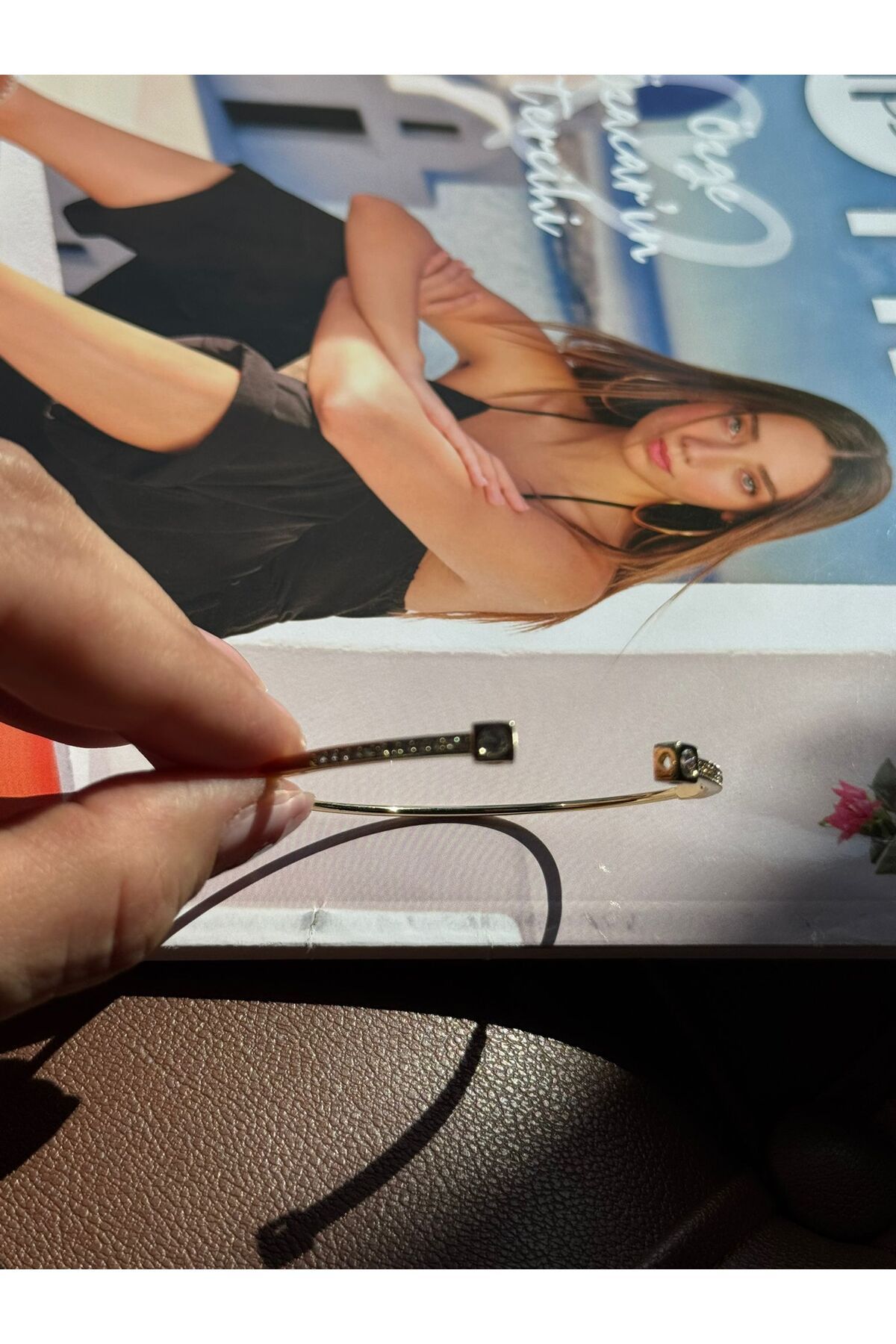 MODA 14K Vip Seri İnce Taşlı Kelepçe Bilezik