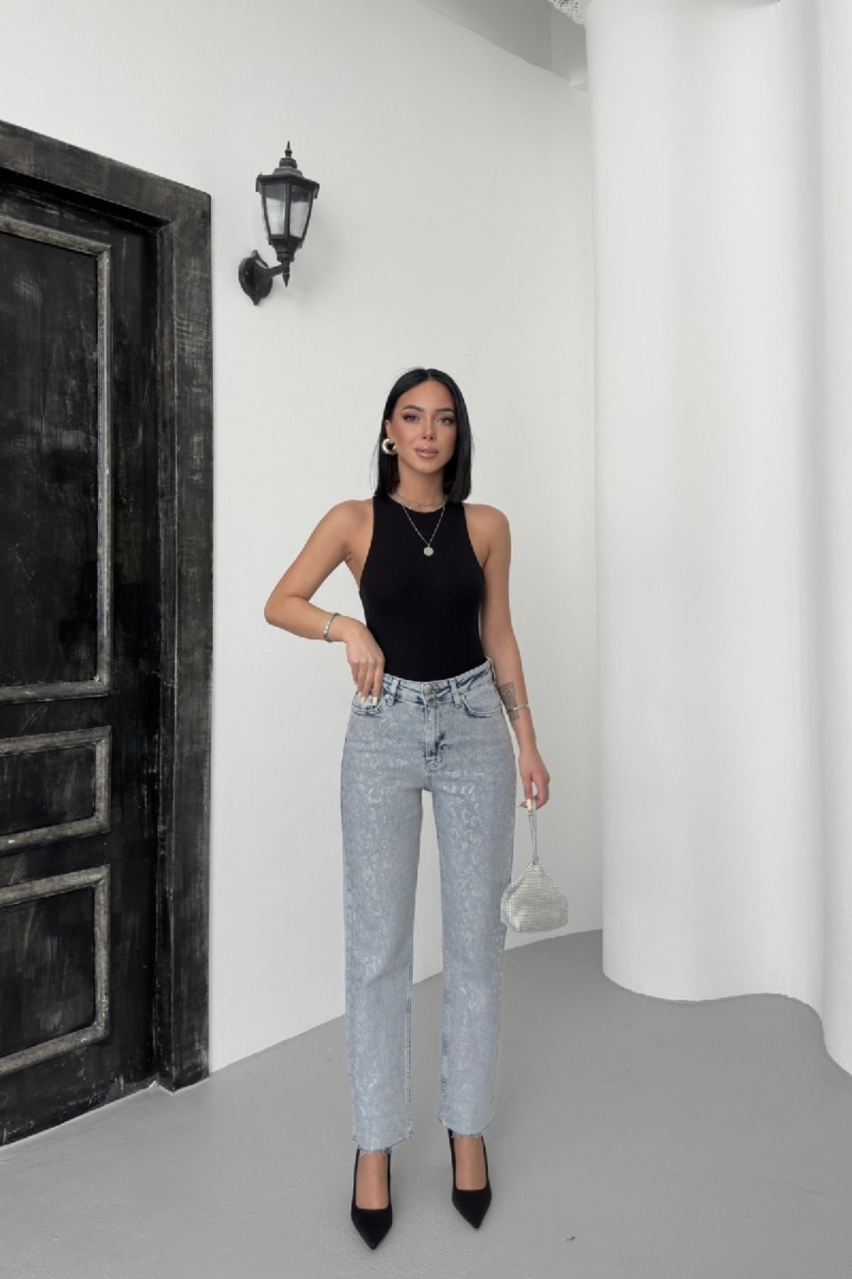 RICHMOST Leopar Taşlı ve Yüksek Belli Dikişsiz Paçalı Bilek Boy Mom Fit Kadın Kot Pantolon Açık Mavi Jean