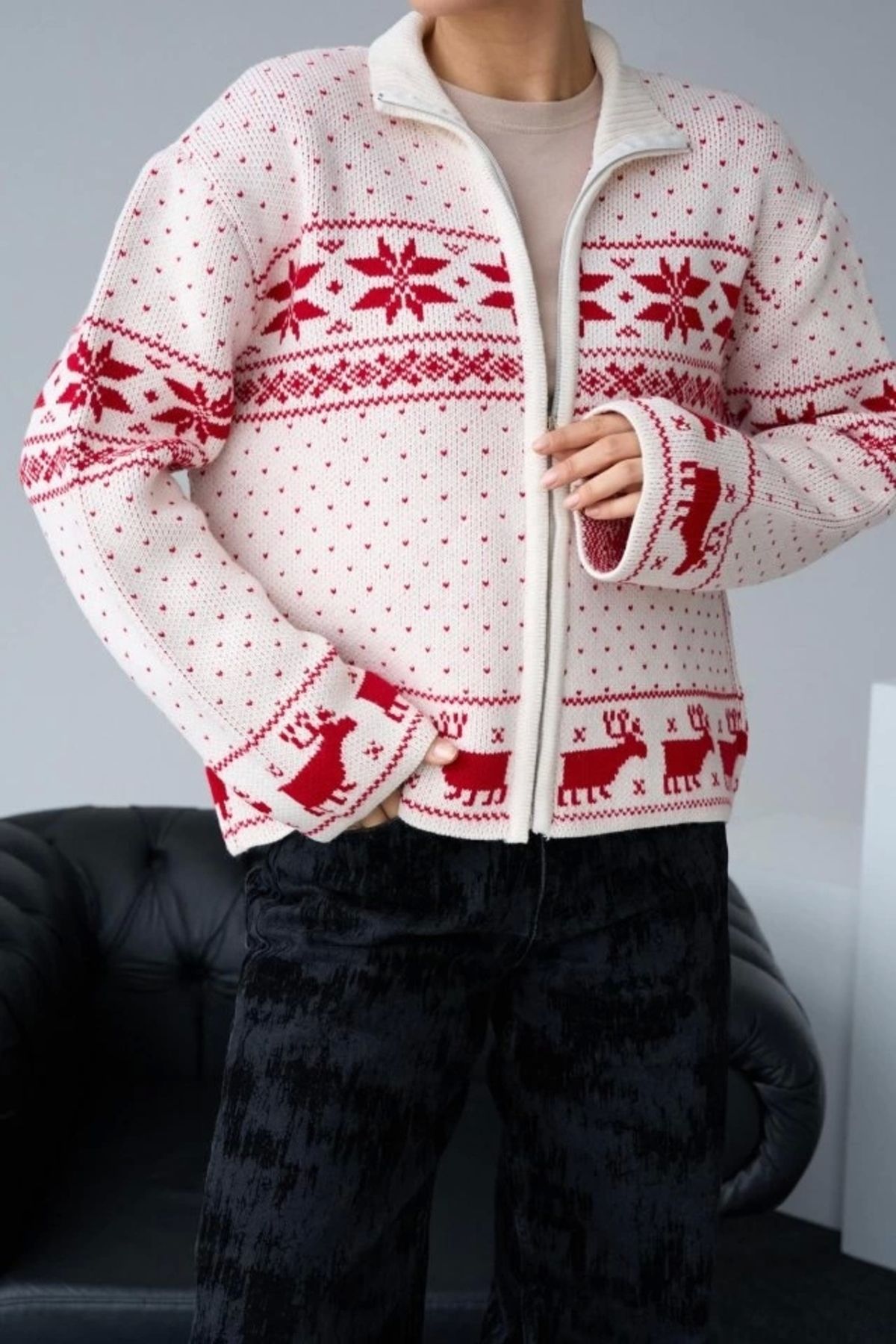 MODA Fermuarlı Yılbaşı Hırkası KremKırmızı