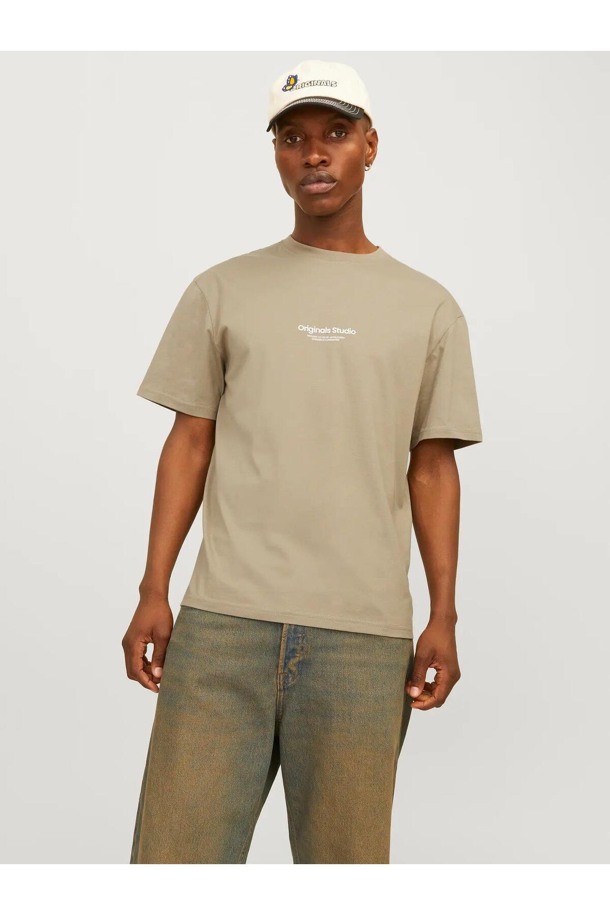 تیشرت مردانه راسته آستین کوتاه | جک اند جونز Jack & Jones 12240121-SI - تصویر 2