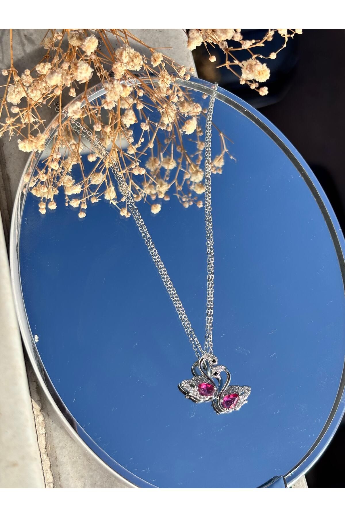 Bellamy Jewelry Fuşya Taşlı Kuğu Kolye - Silver