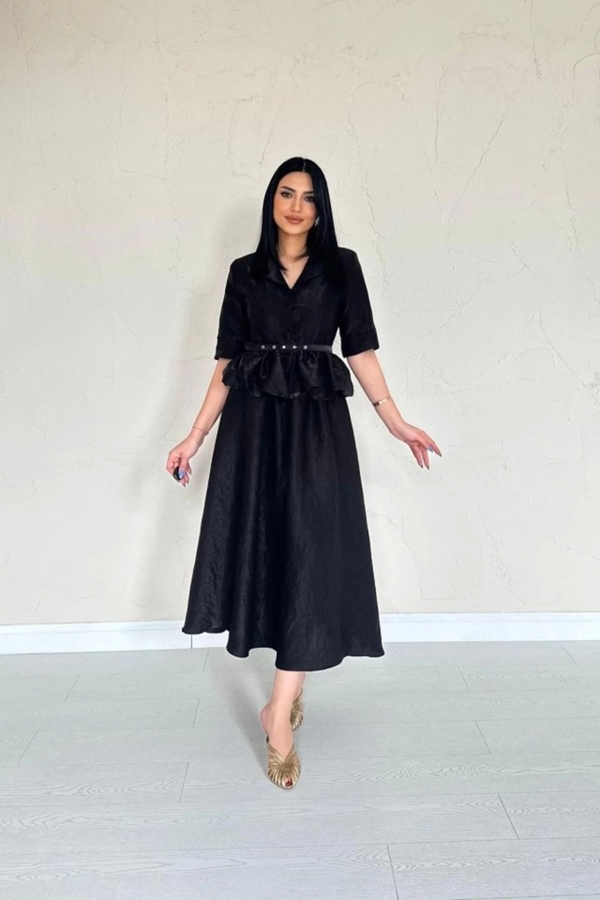 MODA iyah İnce Kemerli Fırfırlı Ceket Ve Büzgülü Etek Takım