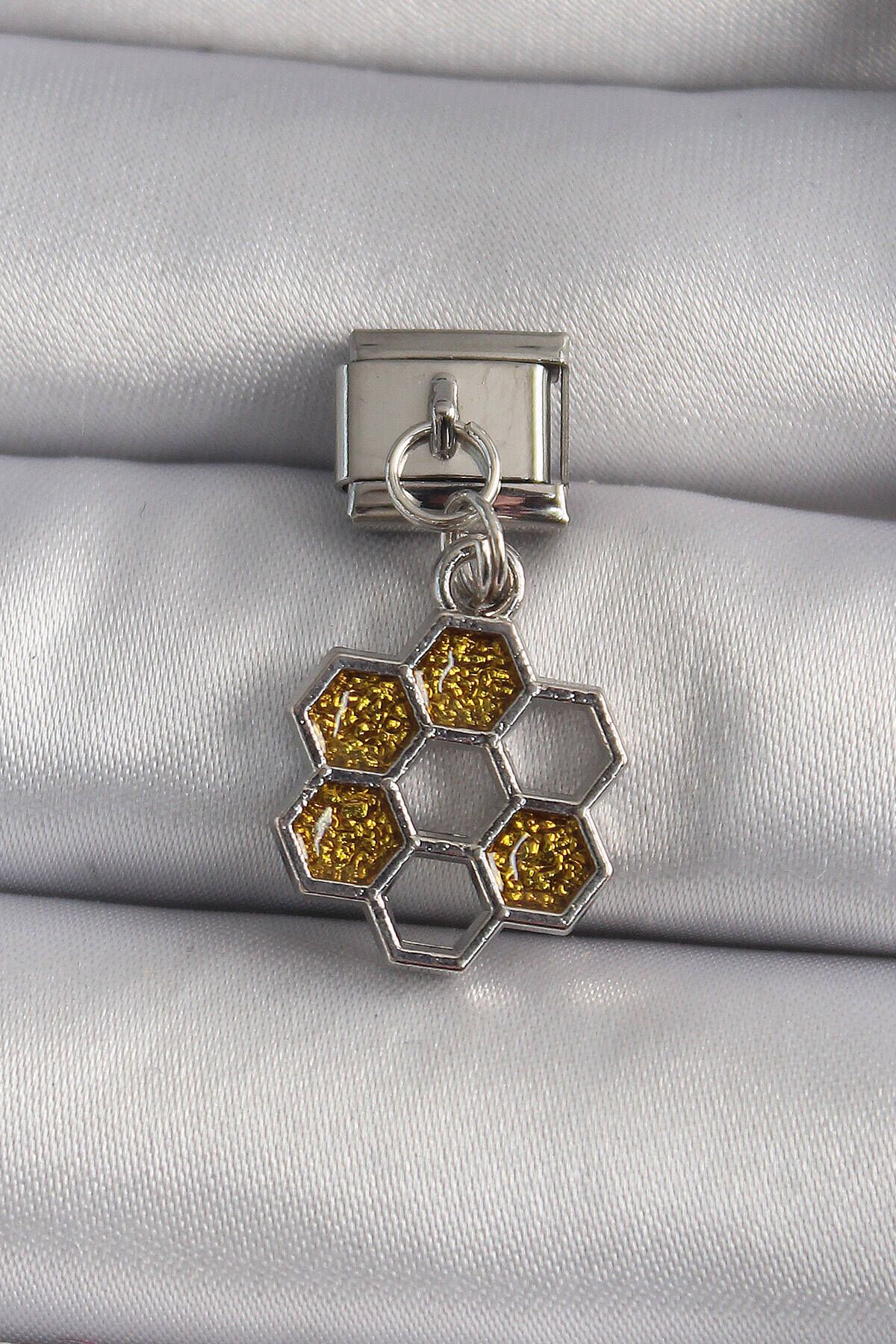 Avantaj Kapıda ® 316L Çelik Gümüş Renk Sallantı Simli Bal Beteği Model Nomination Charm