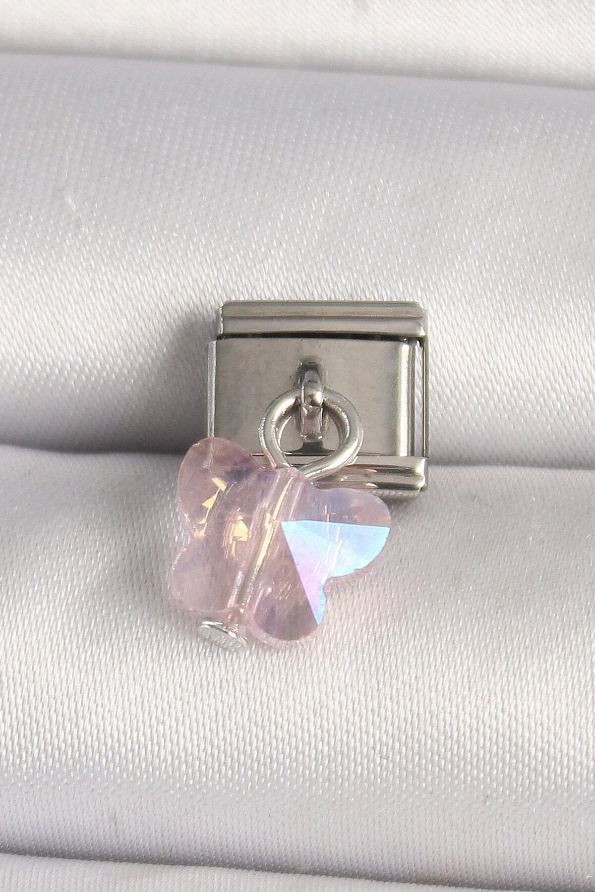 Avantaj Kapıda ® 316L Çelik Gümüş Renk Pembe Zirkon Taşlı Kelebek Model Nomination Charm