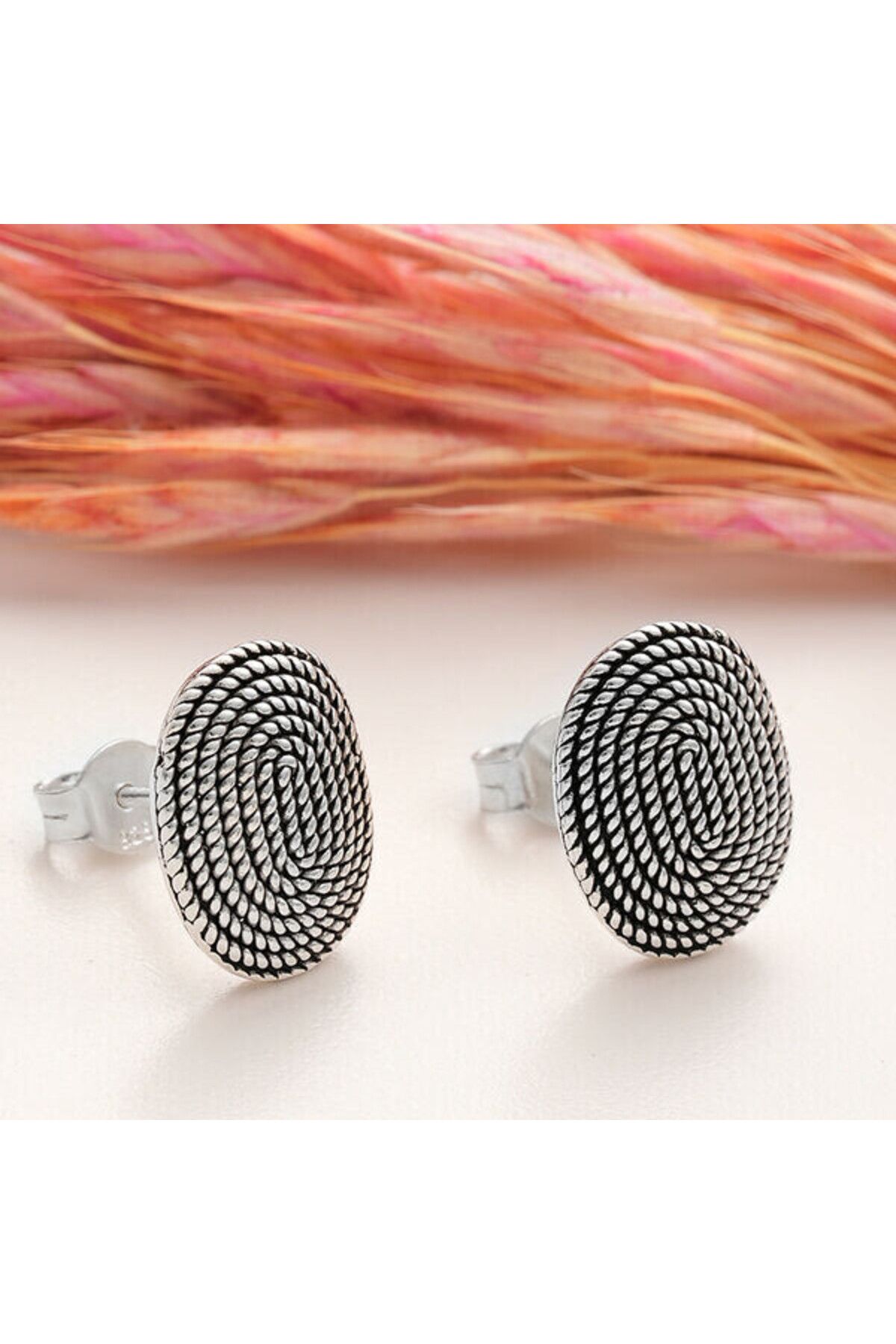 shop Oval Çivili 925 Ayar Gümüş Küpe