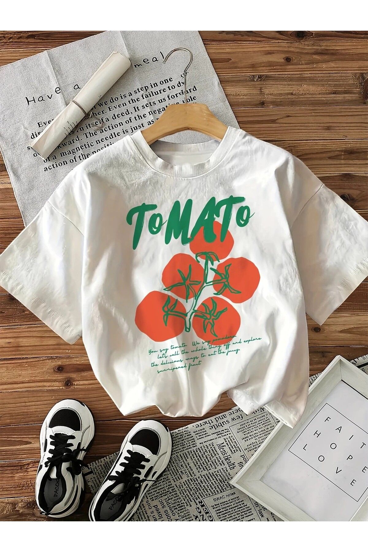 LEIVOR Tomato Baskılı Kadın T-shirt