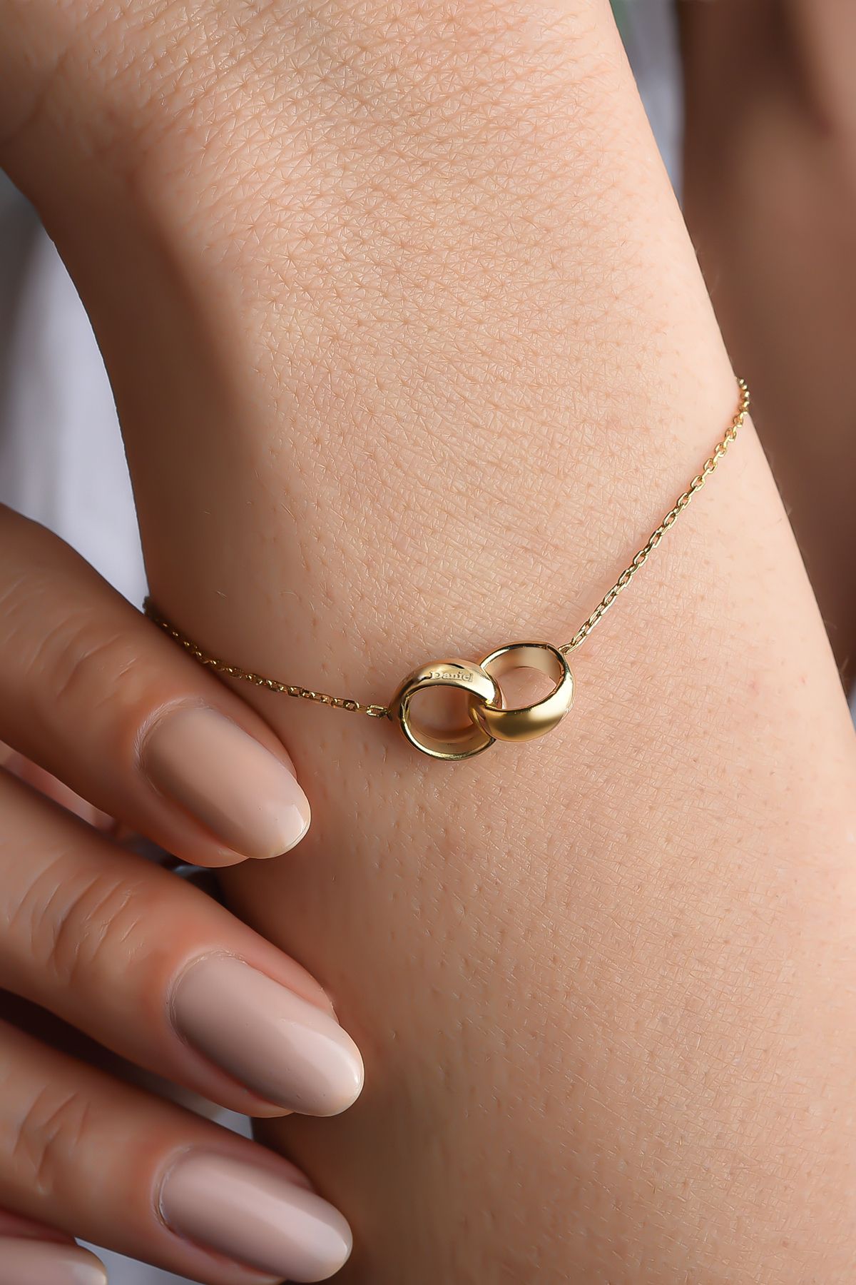 Nox Jewelry 14 Ayar Altın Kaplama İç İçe Geçen İsimli Halka Sonsuzluk Bileklik - CB00138