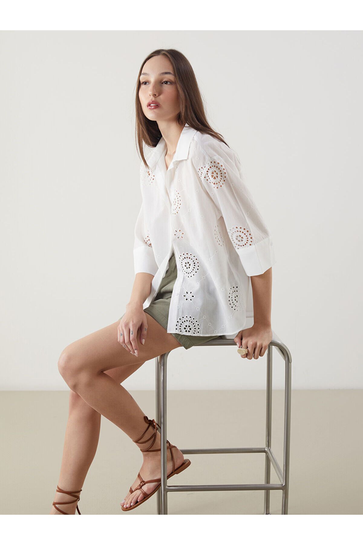 LC Waikiki Ajurlu Oversize Kadın Gömlek
