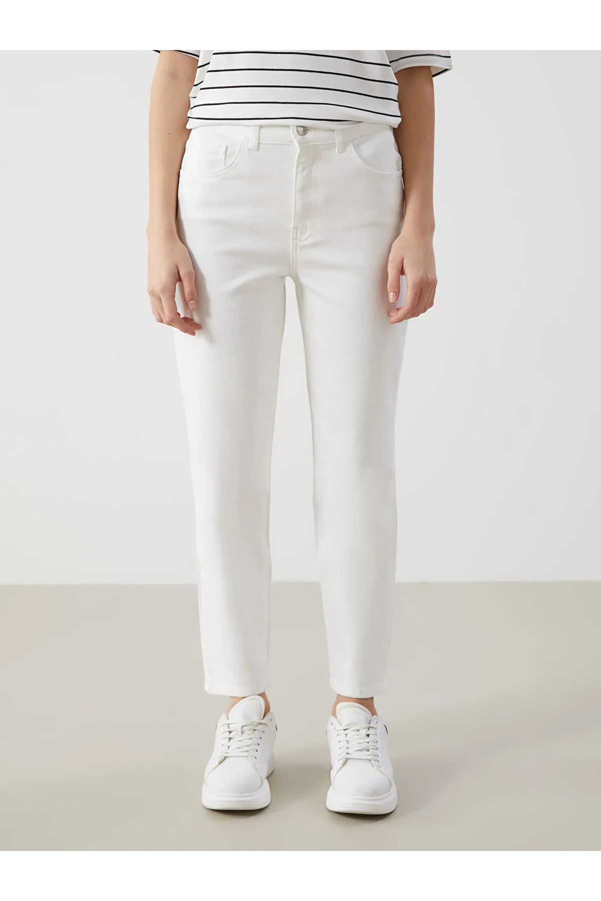 LC Waikiki Straight Fit Kadın Jean Pantolon