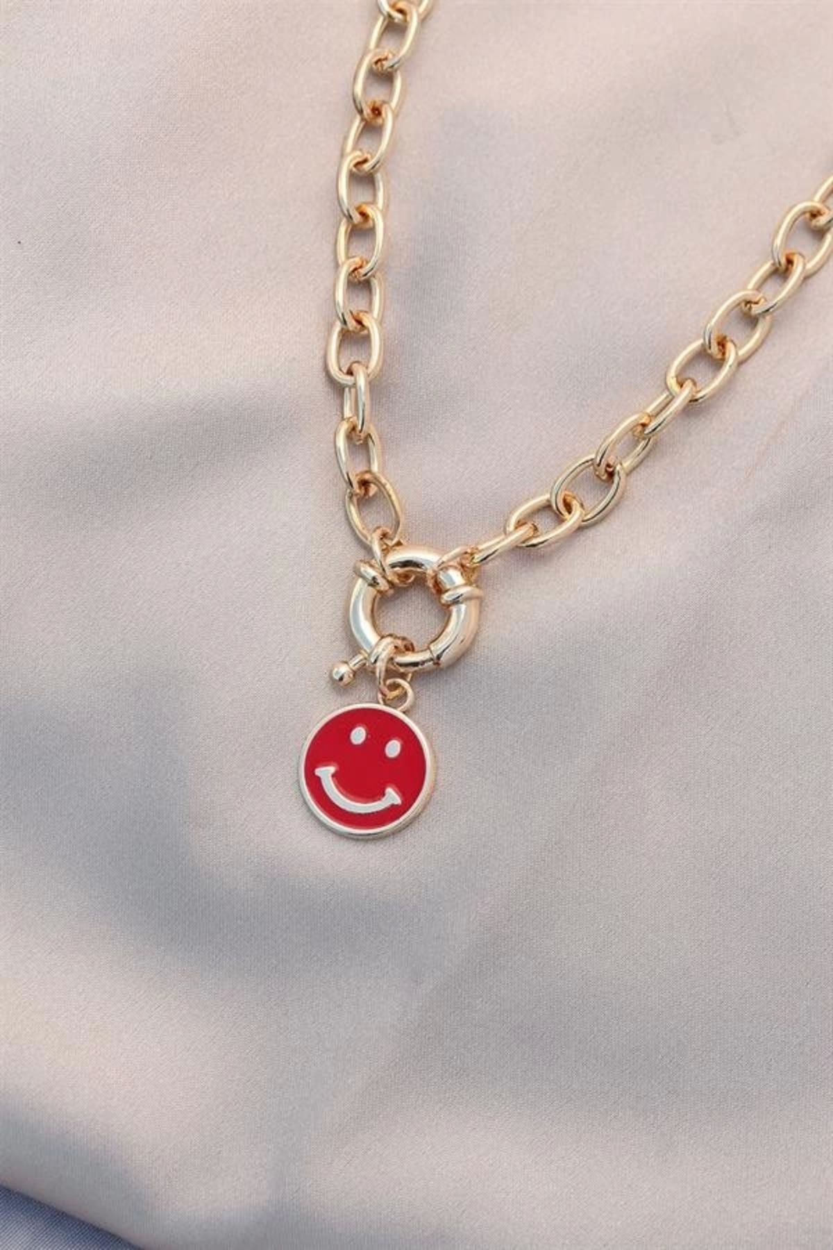 Merev Yeni Sezon Kırmızı Renk Smile Model Retro Gold Metal Kolye