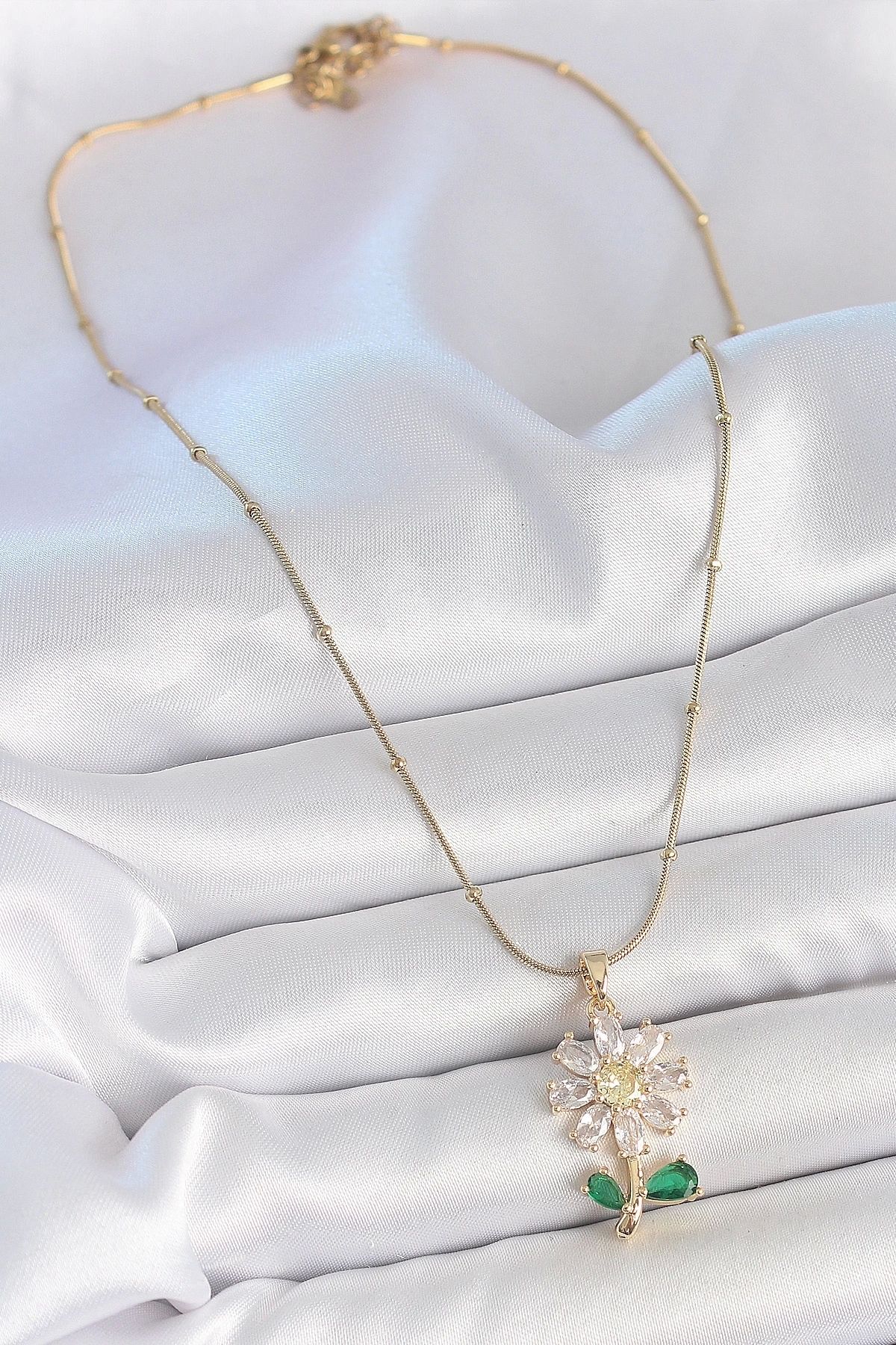 bamido 316l Çelik Gold Renk Minimal Topçuk Zincir Zirkon Taşlı Papatya Model Kadın Kolye - Bamido