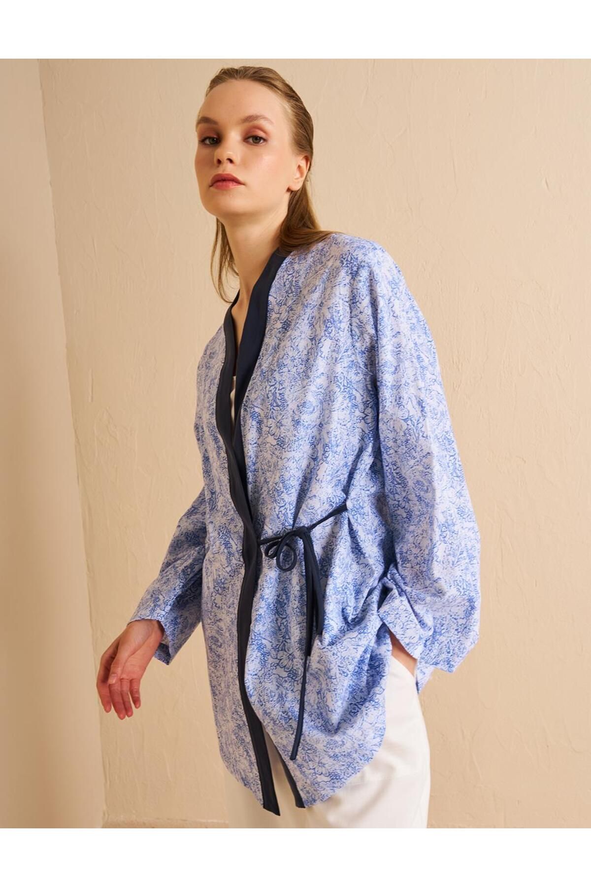KYR Kruvaze Bağlamalı Kimono Havacı Mavi