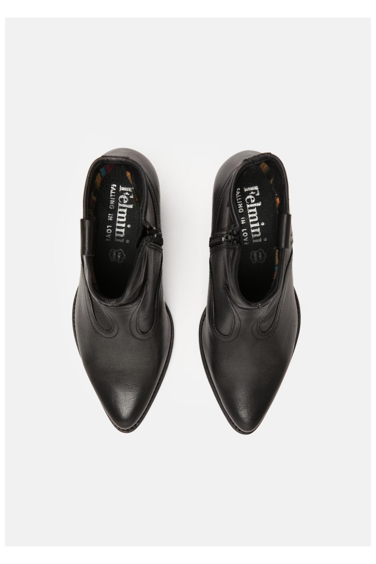 Felmini-Stiefelette 4